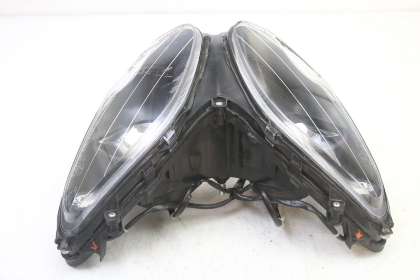 photo de PHARE AVANT PIAGGIO NRG POWER PUREJET 50 (2018 - 2021) - Pièce contrôlée