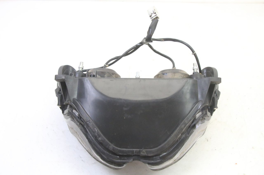 photo de PHARE AVANT PIAGGIO NRG POWER PUREJET 50 (2018 - 2021) - État de surface