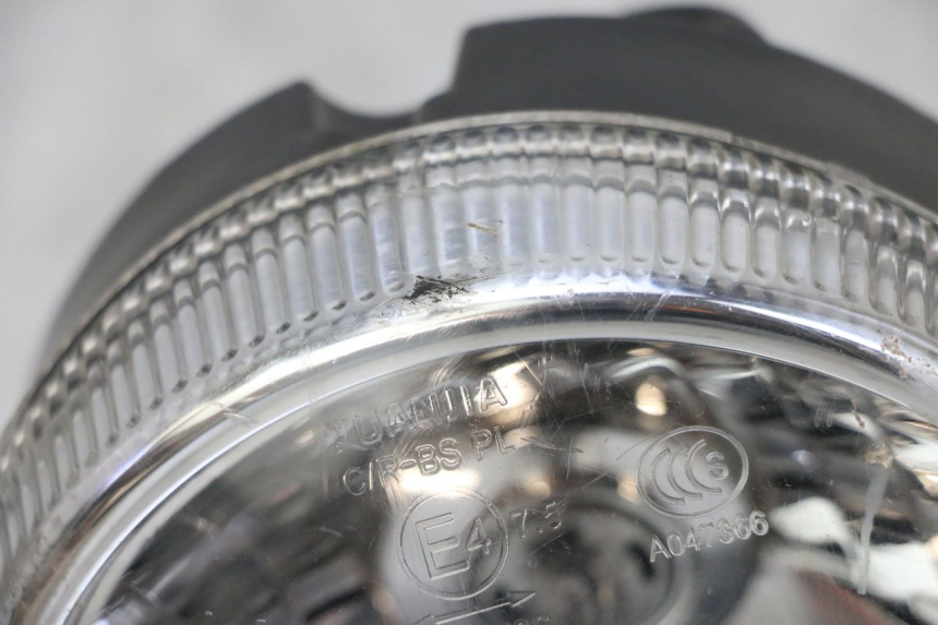 photo de PHARE AVANT JM MOTORS OLDIES GT 4T 50 (2018 - 2025) - Pièce contrôlée