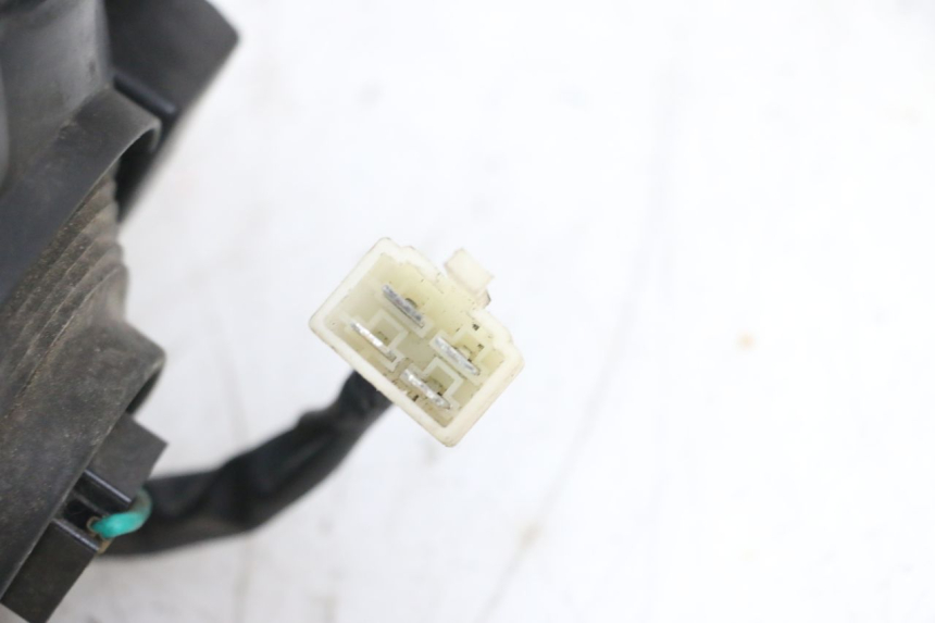 photo de PHARE AVANT SYM ORBIT 2 4T 50 (2008 - 2017) - Zoom état d’usage