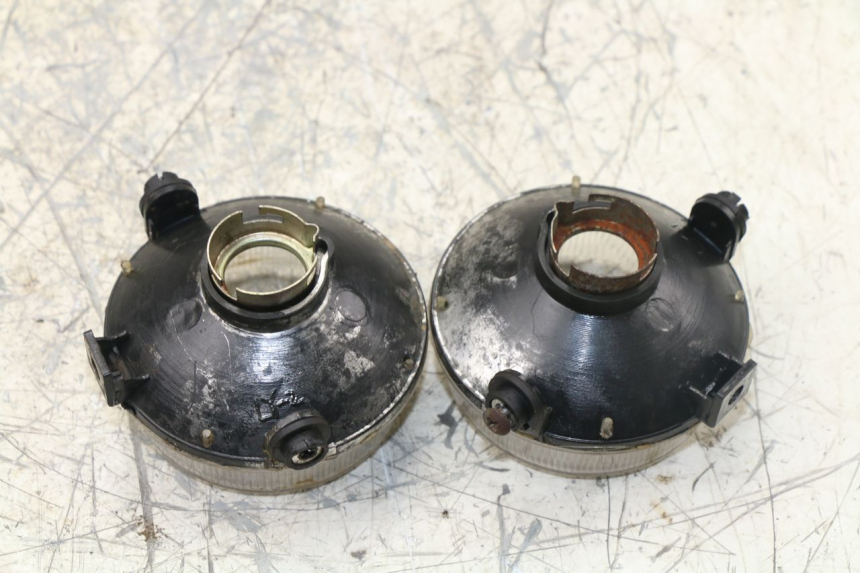 photo de PHARE AVANT PANTHERA PANTHERA 110 (2010 - 2017) - Détail de la pièce