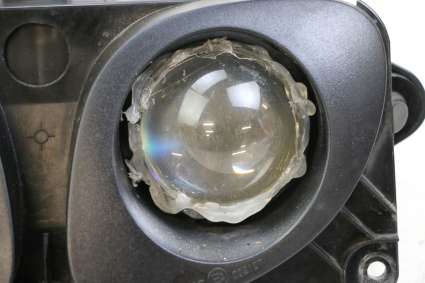 photo de PHARE AVANT PEUGEOT TKR TREKKER FURIOUS 50 (2005 - 2014) - Pièce contrôlée