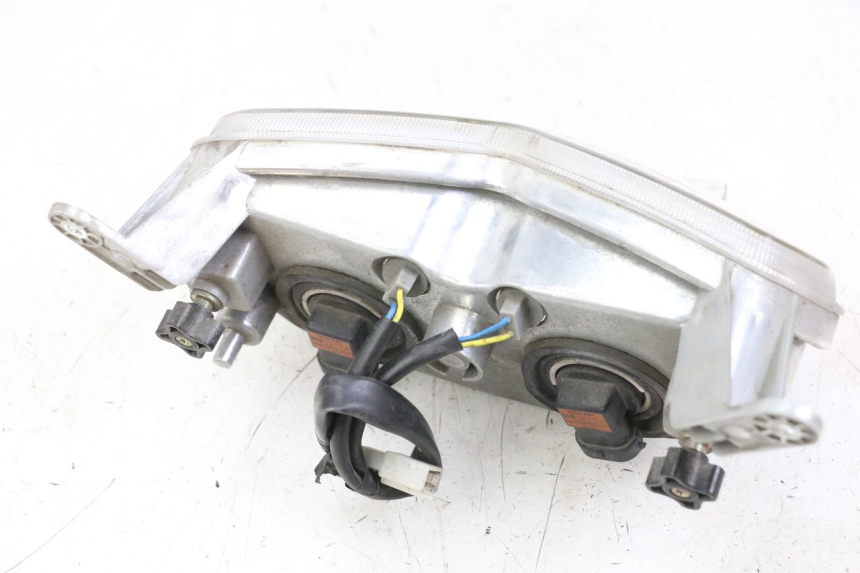 photo de PHARE AVANT PIAGGIO NEW TYPHOON 50 (2010 - 2017) - État de surface