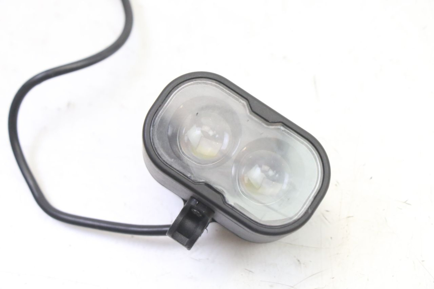 photo de PHARE AVANT PUNK ELECTRIC RIDER 1 - Détail de la pièce