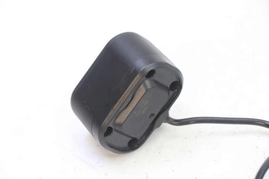 photo de PHARE AVANT PUNK ELECTRIC RIDER 1 - Autre angle de vue