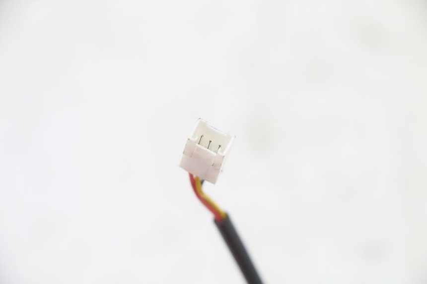 photo de PHARE AVANT PUNK ELECTRIC RIDER 1 - Gros plan technique