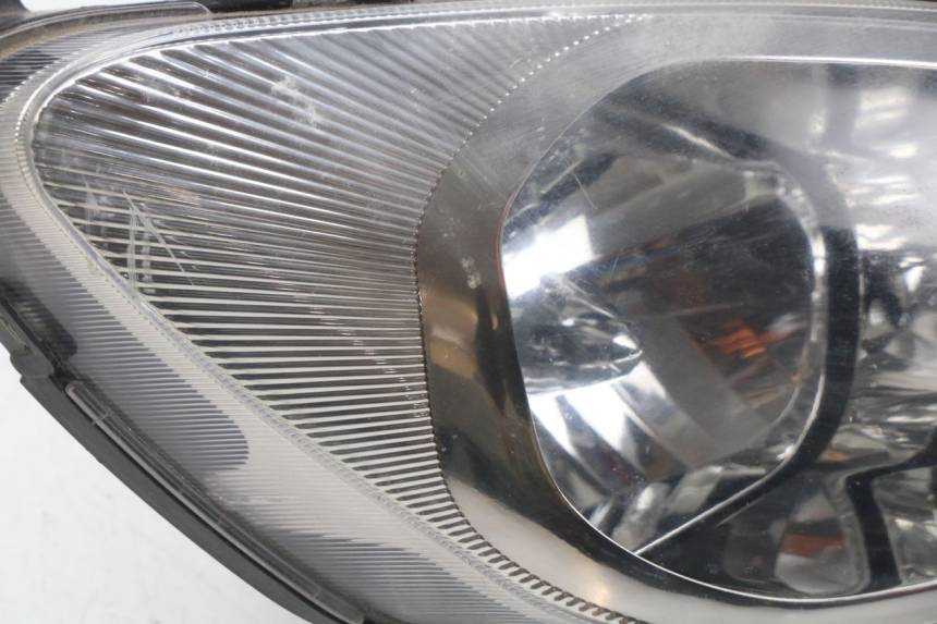 photo de PHARE AVANT DAELIM S2 125 (2006 - 2007) - Marquages et références