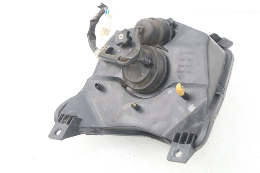 photo de PHARE AVANT DAELIM S4 50 (2010 - 2015) - Gros plan technique