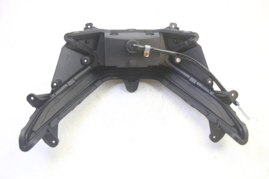 photo de PHARE AVANT JM MOTORS SANTANA EVO 50 (2024 - 2026) - Détails caractéristiques