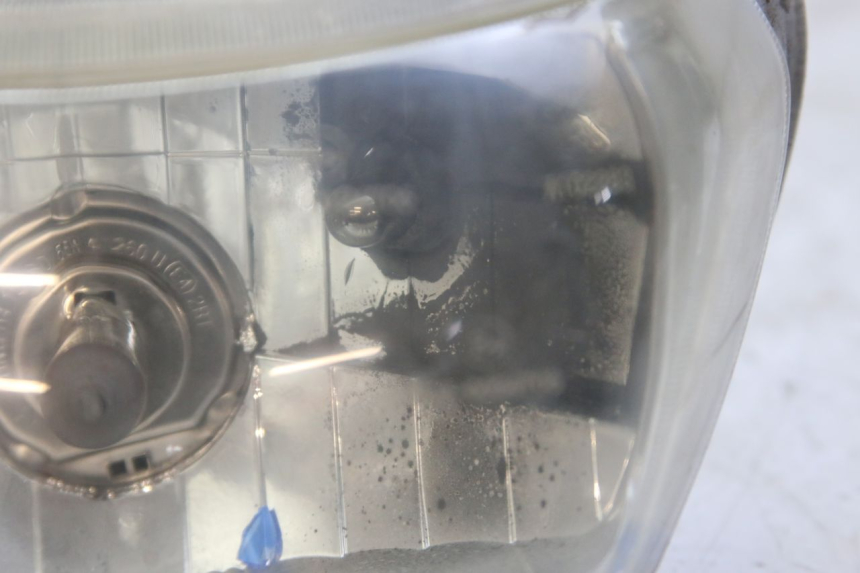 photo de PHARE AVANT JM MOTORS SANTANA 50 (2014 - 2023) - Détail de la pièce