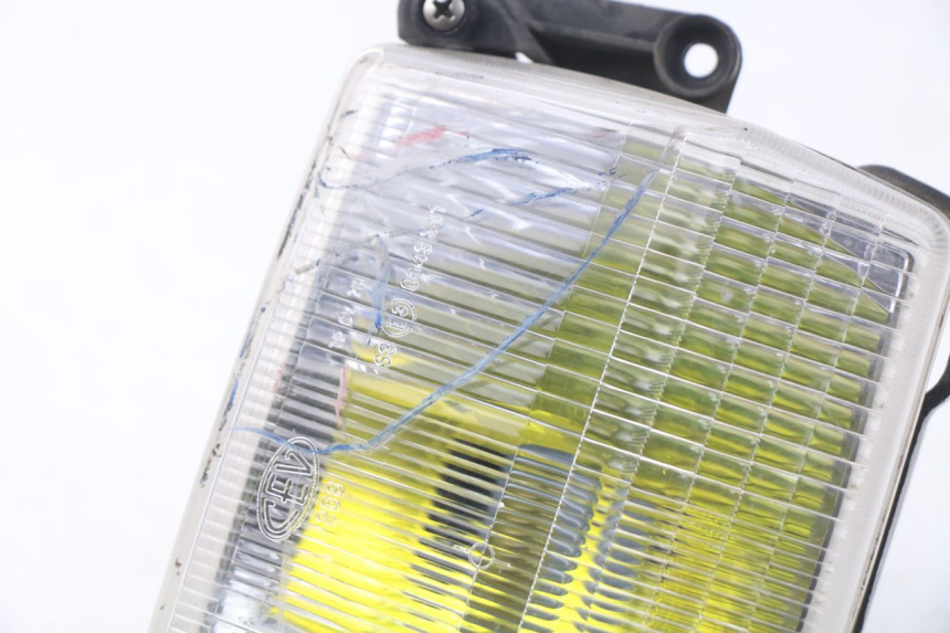 photo de PHARE AVANT PEUGEOT SC 50 (1988 - 1992) - Gros plan technique