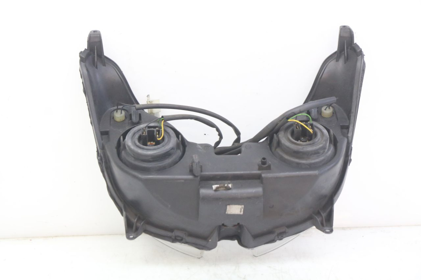 photo de PHARE AVANT MBK SKYCRUISER 125 (2006 - 2009) - Gros plan technique