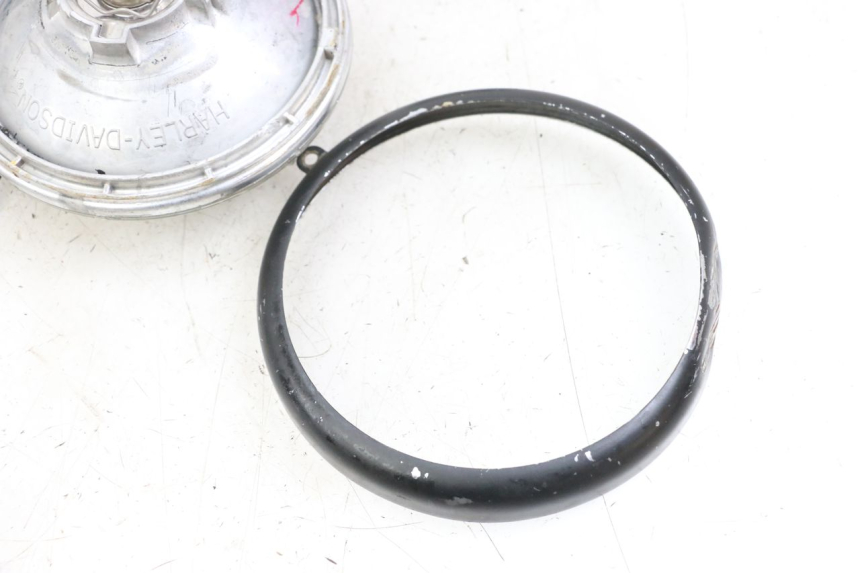 photo de Headlight HARLEY DAVIDSON SPORTSTER XL CUSTOM 1200 (2003 - 2004) - État de surface