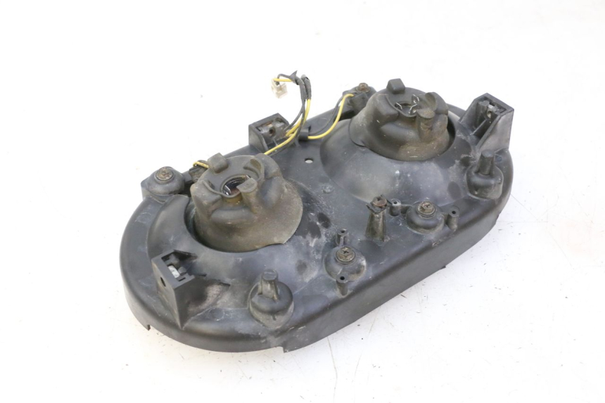 photo de PHARE AVANT TRIUMPH SPRINT 900 (1995 - 1998) - Détail de la pièce