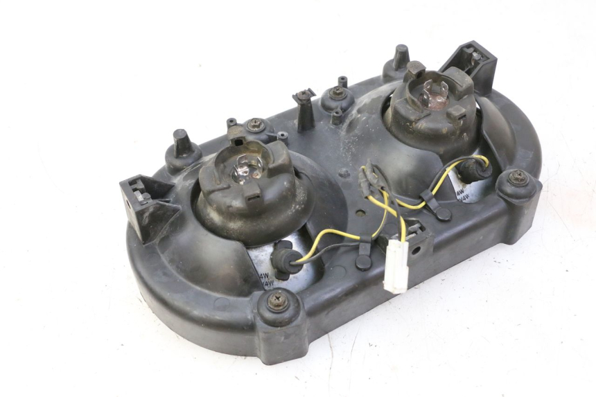 photo de PHARE AVANT TRIUMPH SPRINT 900 (1995 - 1998) - Autre angle de vue