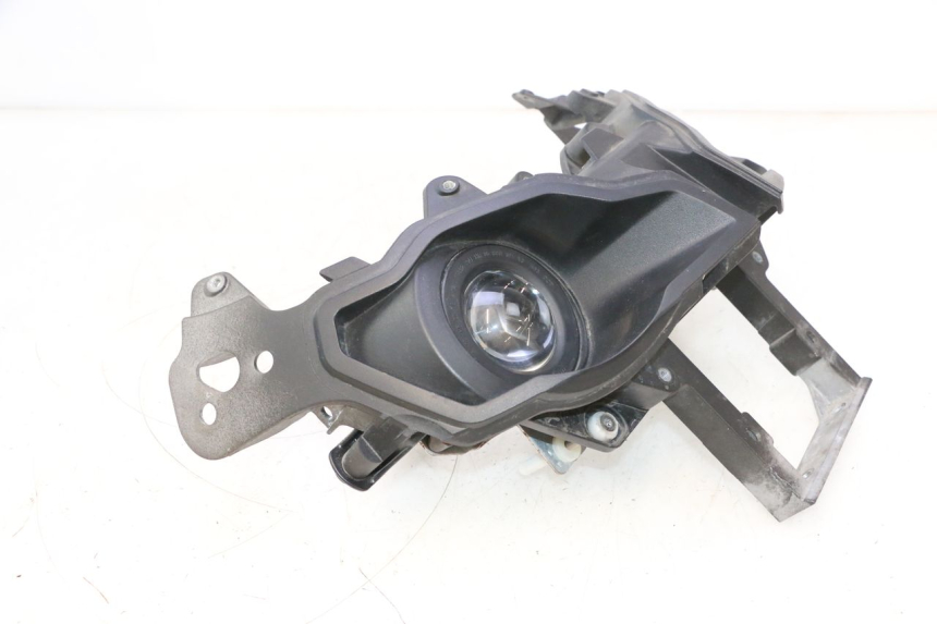 photo de PHARE AVANT CAN-AM SPYDER RS 1000 (2008 - 2012) - Focus structure
