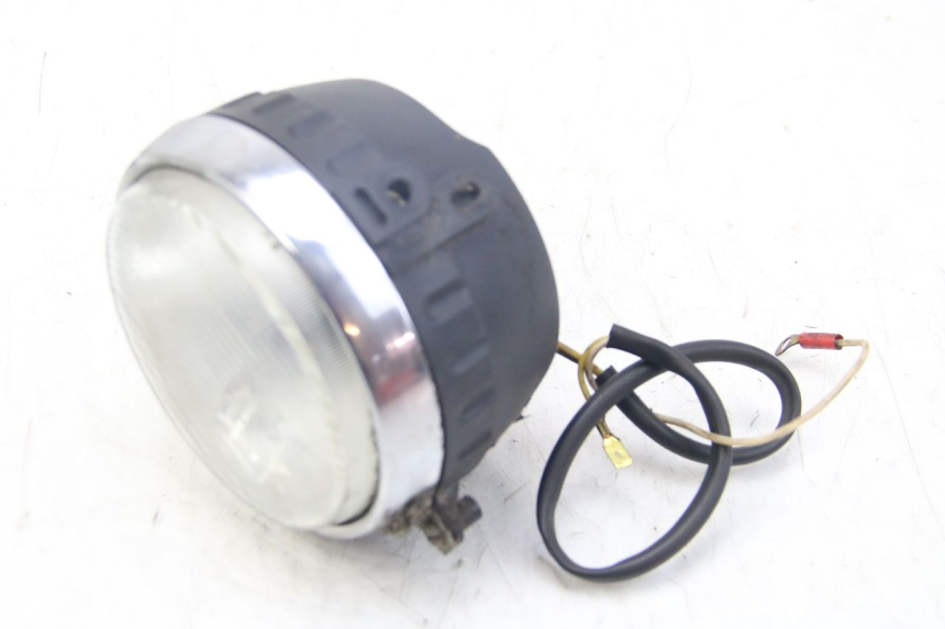 photo de PHARE AVANT JAWA STELLA BABETTA 134 50 - Détail de la pièce