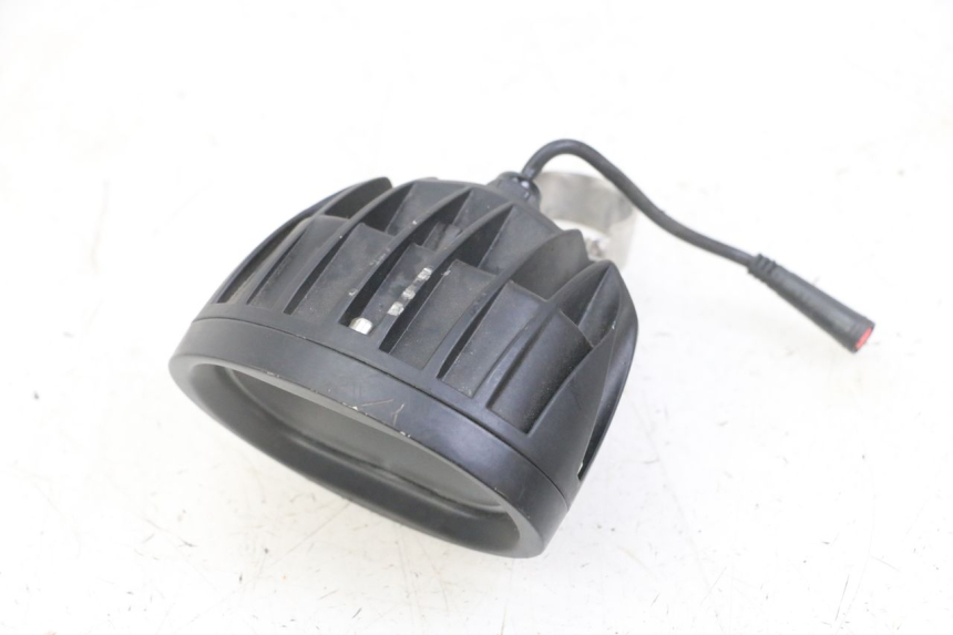 photo de PHARE AVANT NAMI STELLAR 1 - Zoom état d’usage