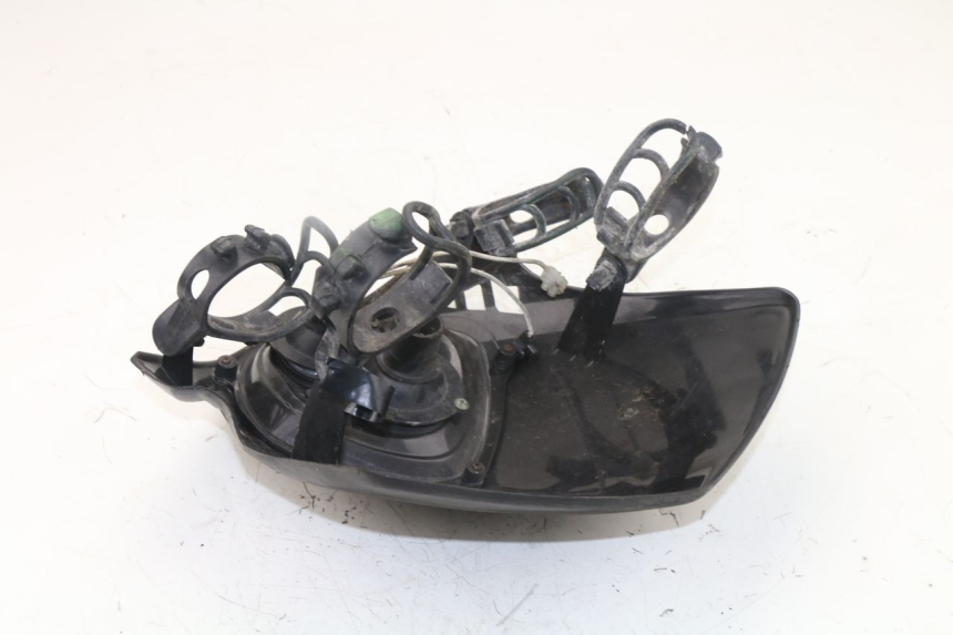 photo de PHARE AVANT RAZZO STR 50 (2009 - 2018) - Pièce contrôlée