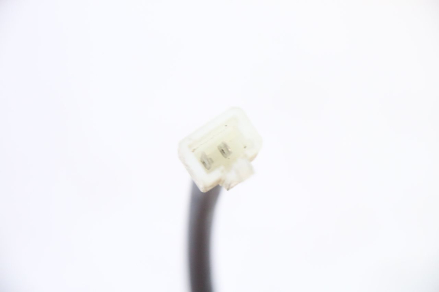 photo de PHARE AVANT PEUGEOT STREETZONE I NAKED 2T 50 (2018 - 2020) - État de surface