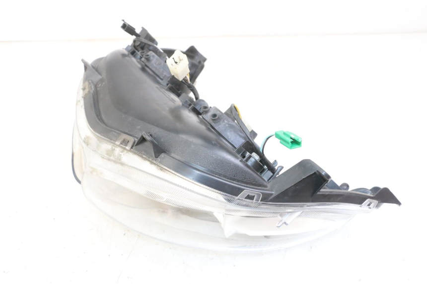 photo de PHARE AVANT SUZUKI BURGMAN 125 (2018 - 2021) - Vue d’ensemble