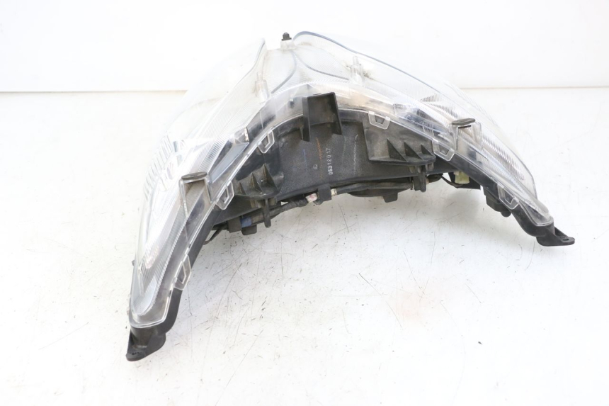 photo de PHARE AVANT SUZUKI BURGMAN 125 (2018 - 2021) - Marquages et références