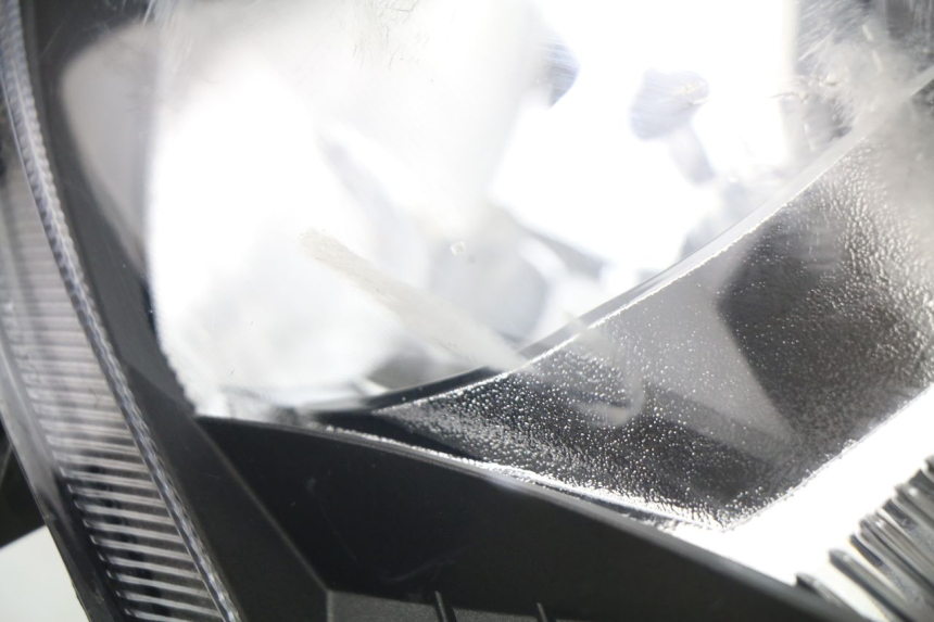 photo de PHARE AVANT SYM SYMPHONY 50 (2009 - 2015) - Détails caractéristiques