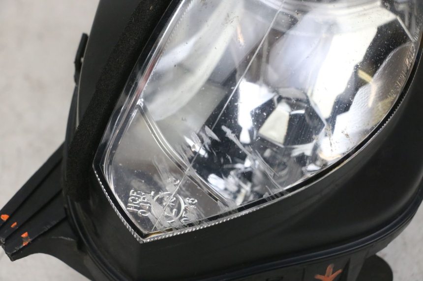 photo de PHARE AVANT YAMAHA TDM ABS 900 (2002 - 2014) - Détail de la pièce