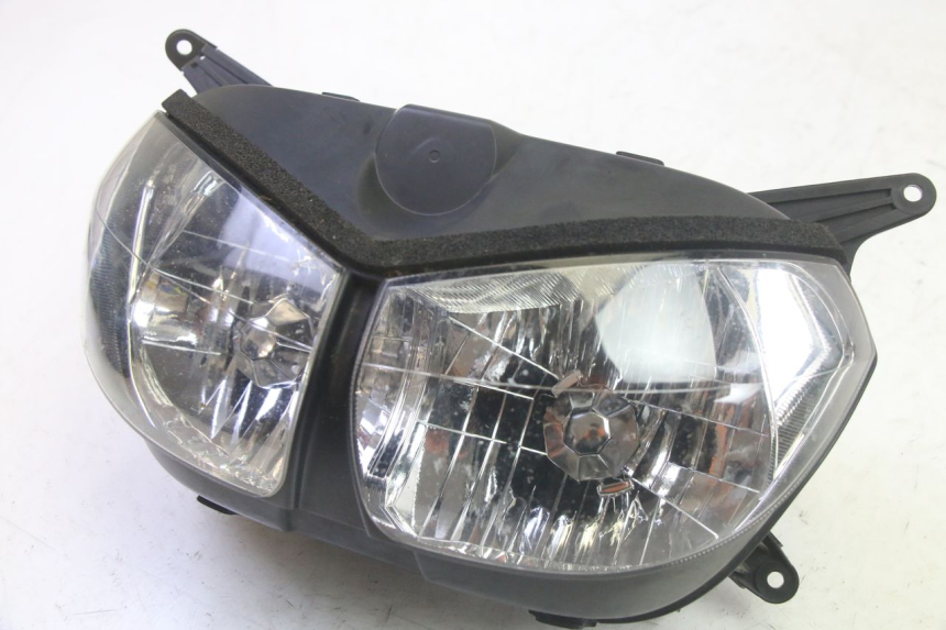 photo de PHARE AVANT YAMAHA TDM ABS 900 (2002 - 2014) - Zoom état d’usage
