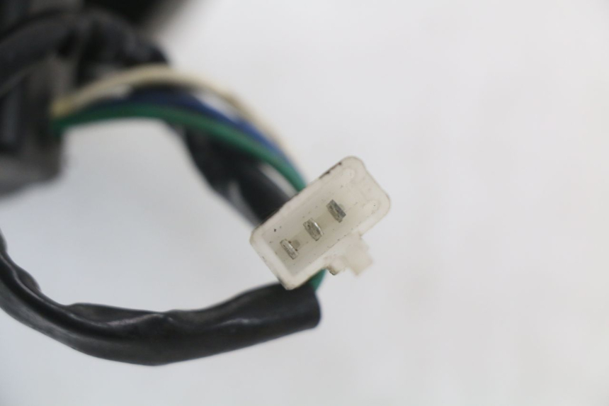 photo de PHARE AVANT BAOTIAN TRAVEL SPIRIT 50 (2010 - 2012) - Points de fixation