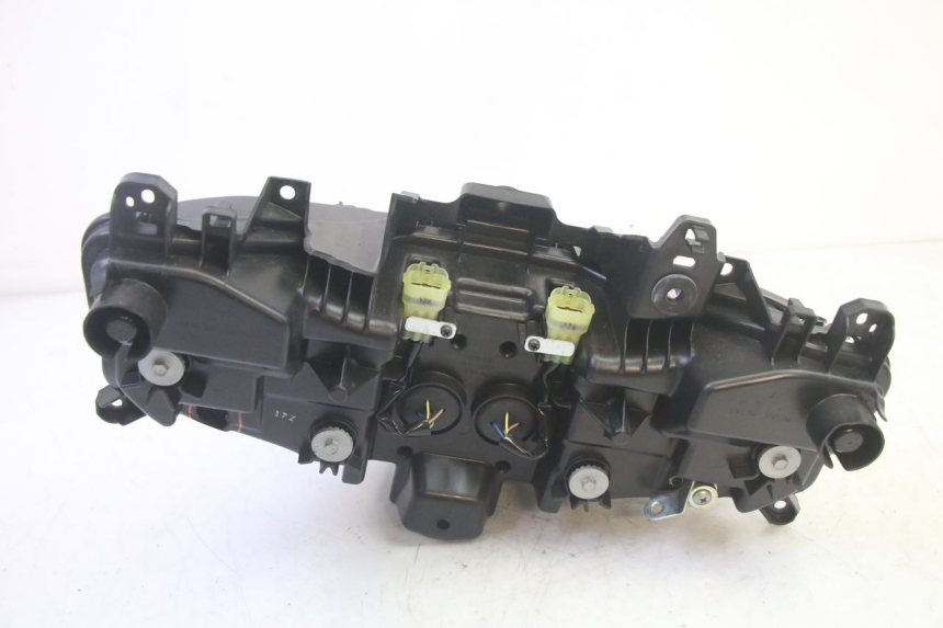 photo de PHARE AVANT YAMAHA TRICITY 300 (2020 - 2024) - Vue produit