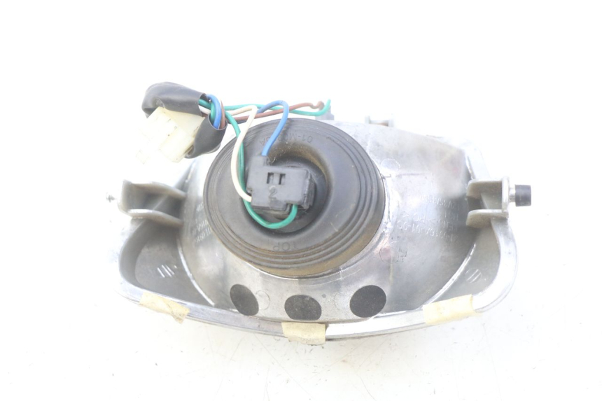 photo de PHARE AVANT PEUGEOT TWEET 4T 50 (2010 - 2014) - Vue d’ensemble