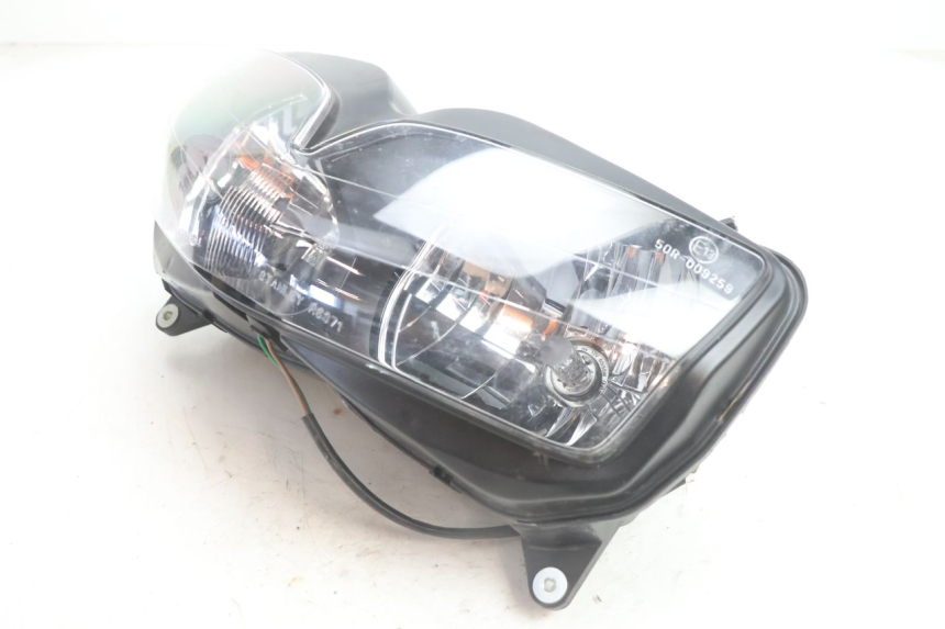 photo de PHARE AVANT HONDA VFR FI RC46 800 (1998 - 2001) - Autre angle de vue