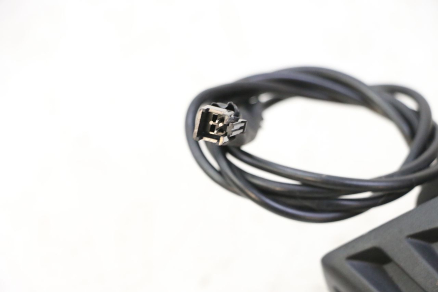 photo de PHARE AVANT DUALTRON VICTOR LIMITED 1 - Zoom état d’usage