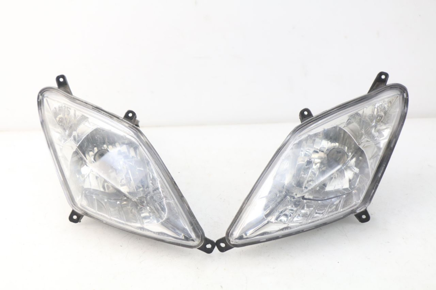 photo de PHARE AVANT EUROCKA VIRTUALITY GT 4T 50 (2011 - 2017) - Vue principale