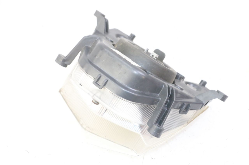 photo de PHARE AVANT PEUGEOT VIVACITY NEW 4T 50 (2008 - 2017) - Zoom état d’usage