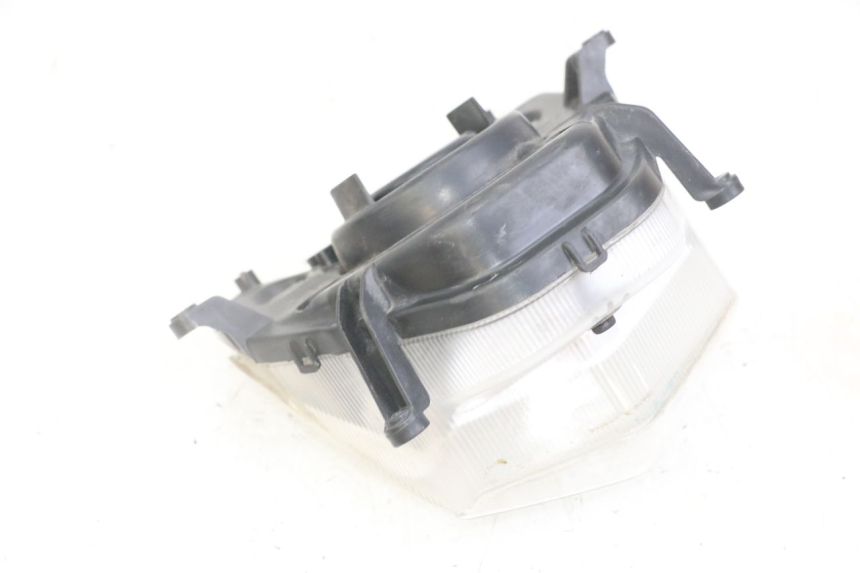 photo de PHARE AVANT PEUGEOT VIVACITY NEW 4T 50 (2008 - 2017) - Zoom état d’usage