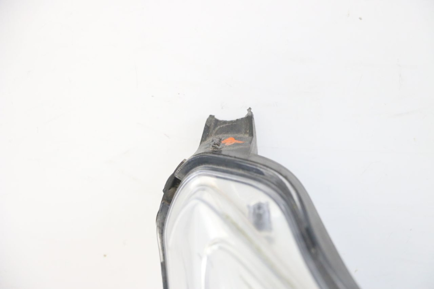 photo de PHARE AVANT YAMAHA XMAX X-MAX 125 (2006 - 2009) - Zoom composants