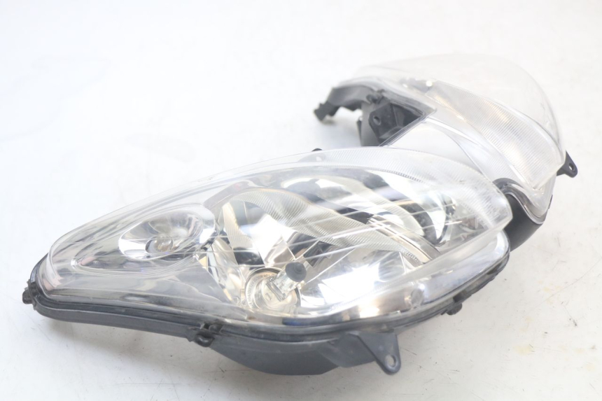 photo de PHARE AVANT YAMAHA XMAX X-MAX 125 (2006 - 2009) - Détail de la pièce