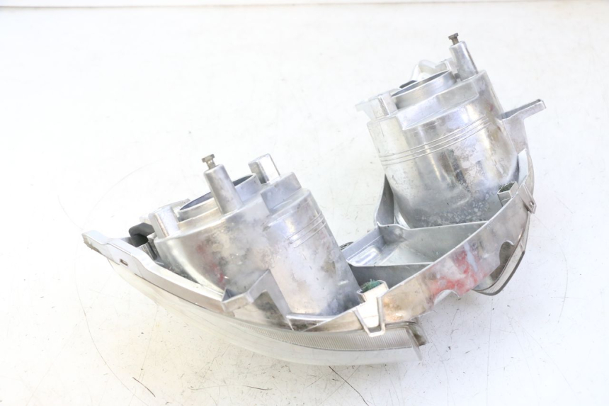 photo de PHARE AVANT YAMAHA X-MAX XMAX 125 (2010 - 2013) - Vue d’ensemble