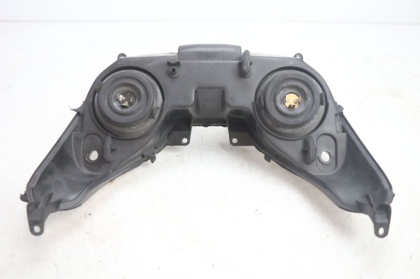 photo de PHARE AVANT YAMAHA XMAX X-MAX 125 (2006 - 2009) - Points de fixation