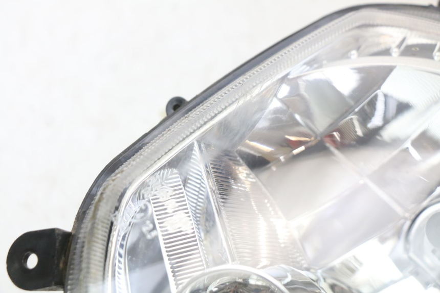 photo de PHARE AVANT SYM X-PRO 4T 50 (2014 - 2021) - Vue d’ensemble