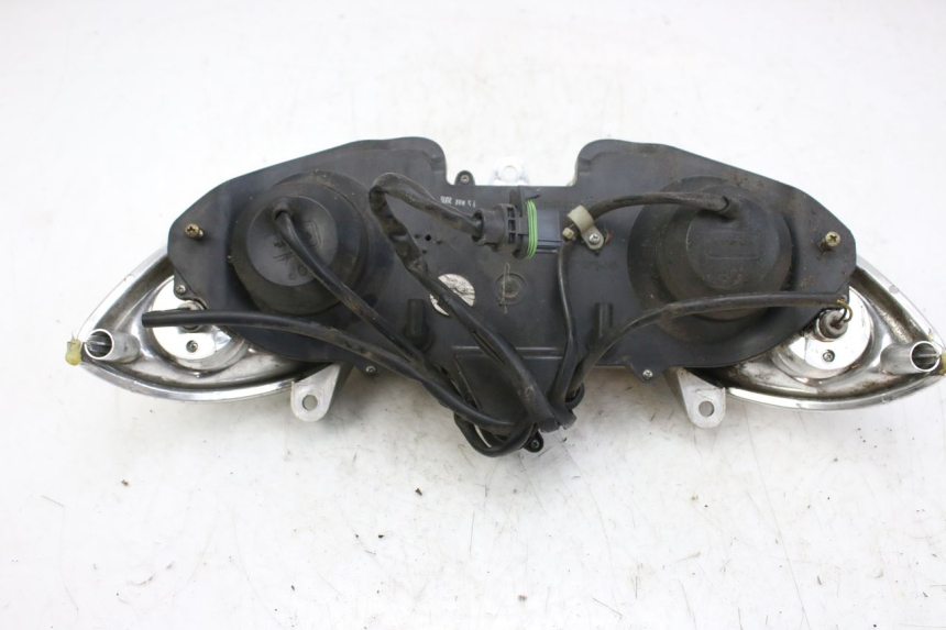 photo de PHARE AVANT PIAGGIO X9 EVOLUTION 250 (2003 - 2007) - Vue d’ensemble