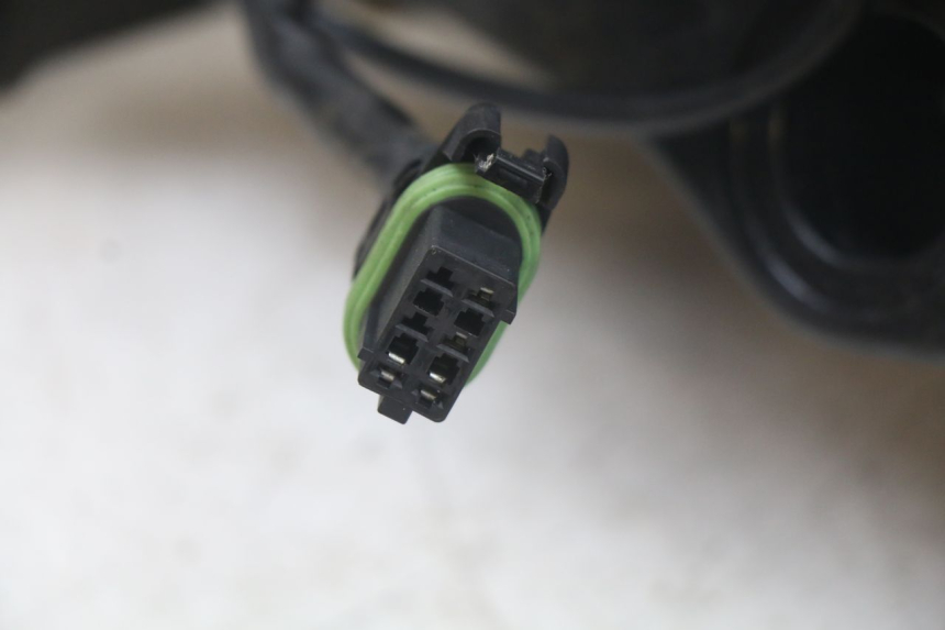 photo de PHARE AVANT PIAGGIO XEVO - X EVO 125 (2007 - 2017) - Pièce contrôlée