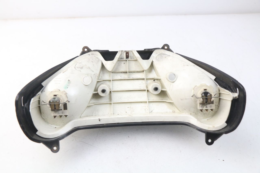 photo de PHARE AVANT YAMAHA YP MAJESTY 125 (2002 - 2006) - Autre angle de vue