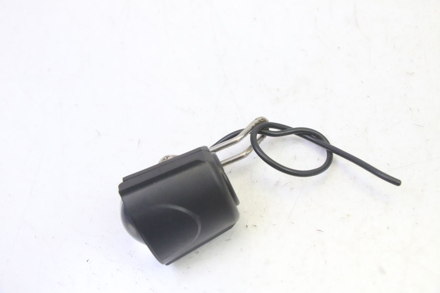 photo de PHARE AVANT MOOVWAY Z8 1 - Autre angle de vue