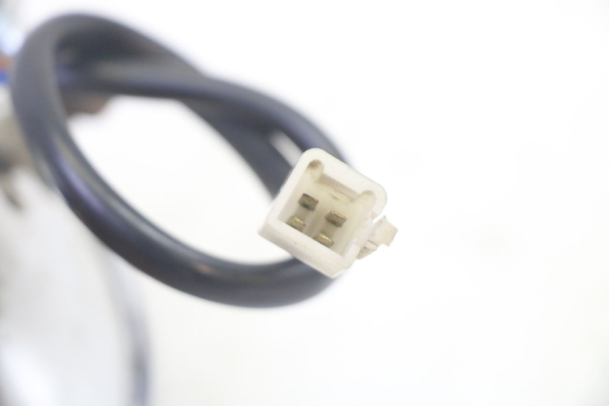 photo de PHARE AVANT KYMCO ZING 125 (1997 - 2003) - Points de fixation