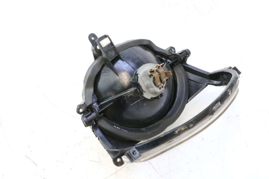 photo de PHARE AVANT PIAGGIO ZIP IGET 4T 50 (2021 - 2023) - Détail de la pièce