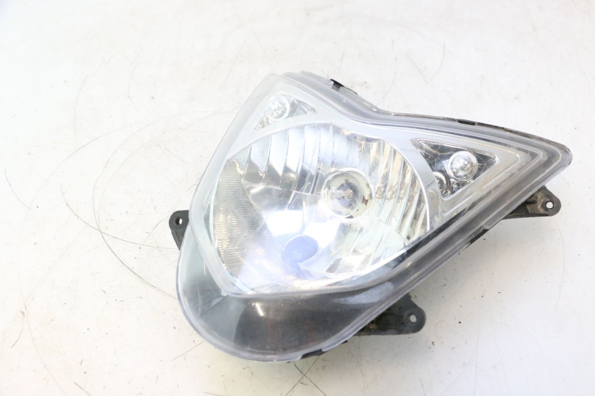 photo de PHARE AVANT UNIVERSAL BIKE ZN50QT-11B 50 (2018 - 2021) - Zoom qualité