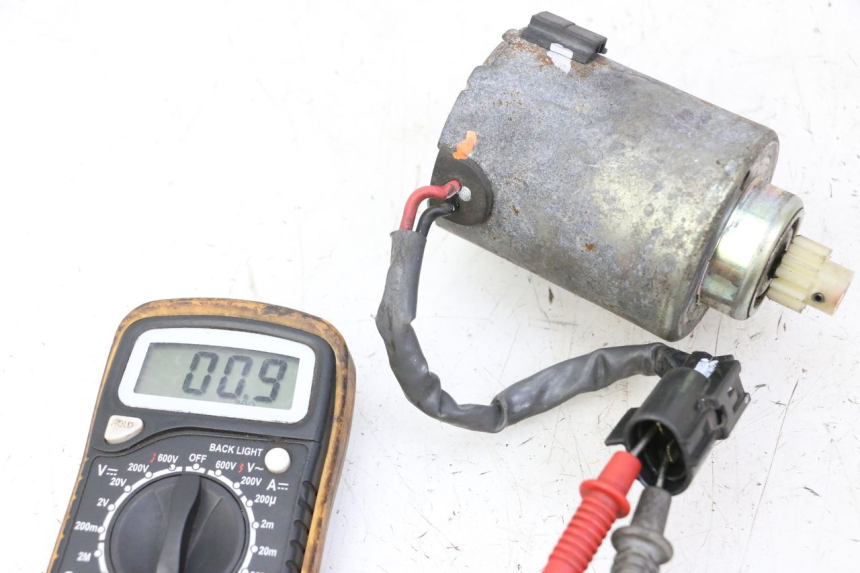 photo de PIGNON SUZUKI BURGMAN 650 (2002 - 2004) - Détail de la pièce